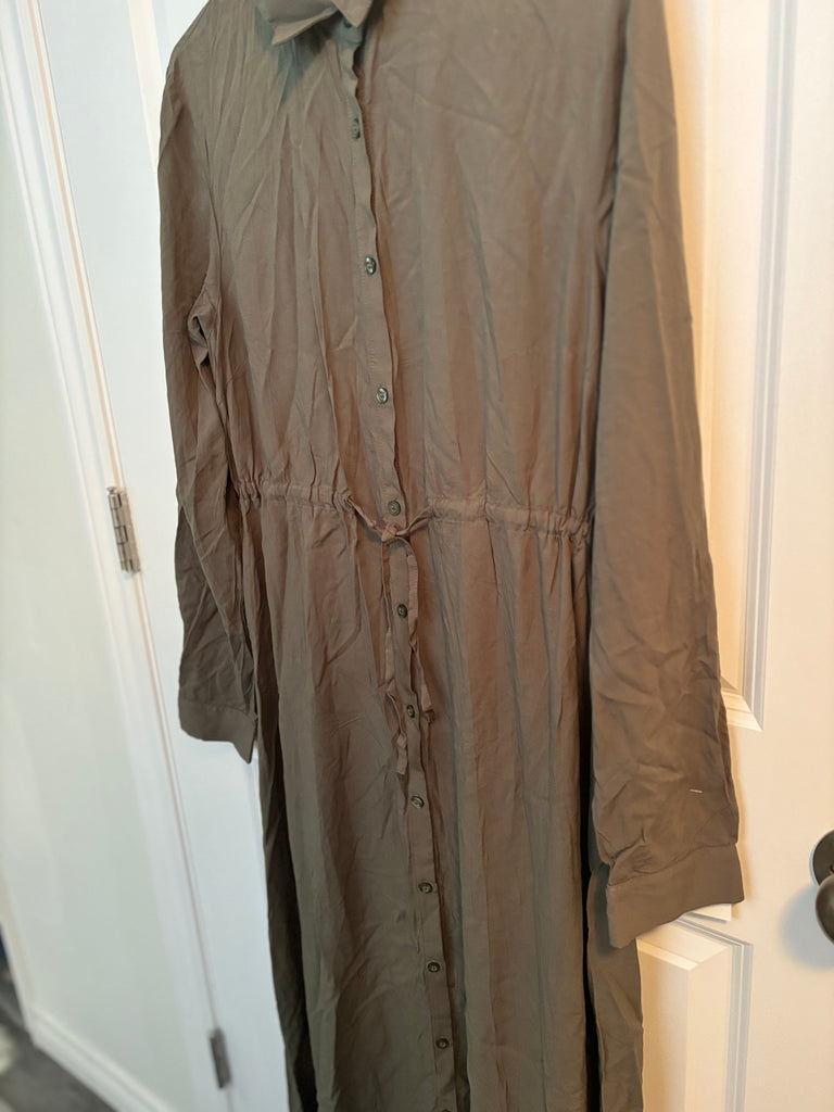 Moss Collared Dress