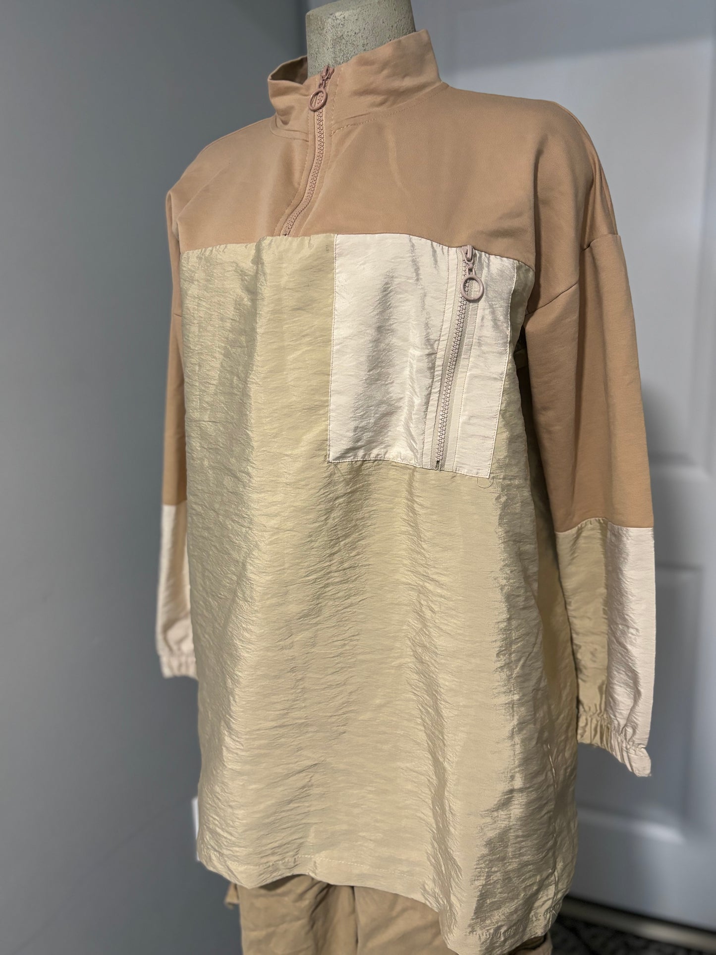 Benin Neutral Zip