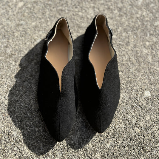 Women’s EU 43 Flats