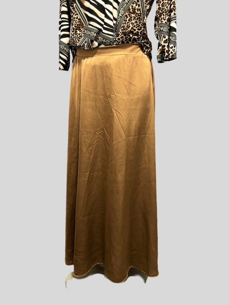 Remix Café Satin Skirt