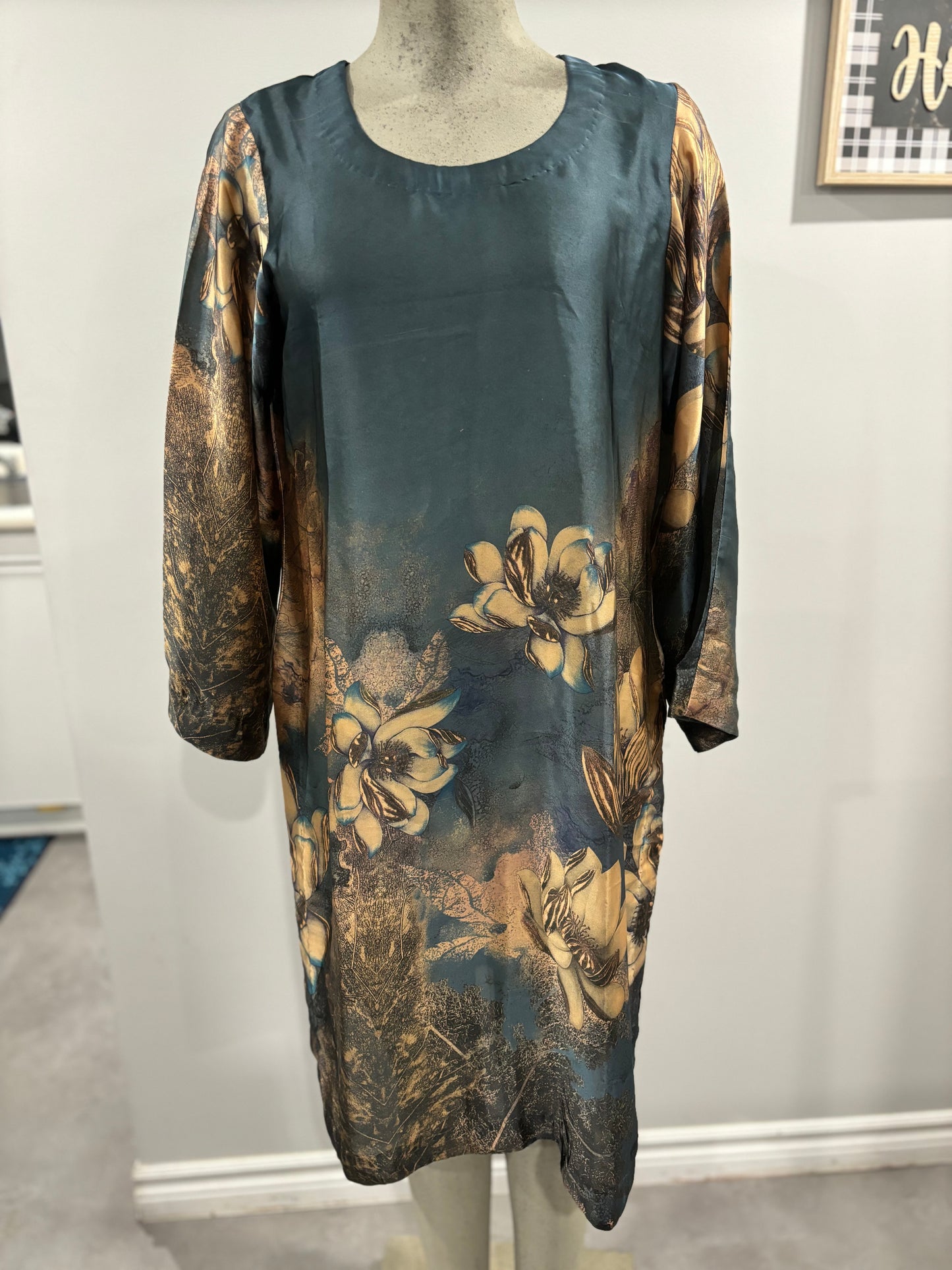 Silky Art Tunic