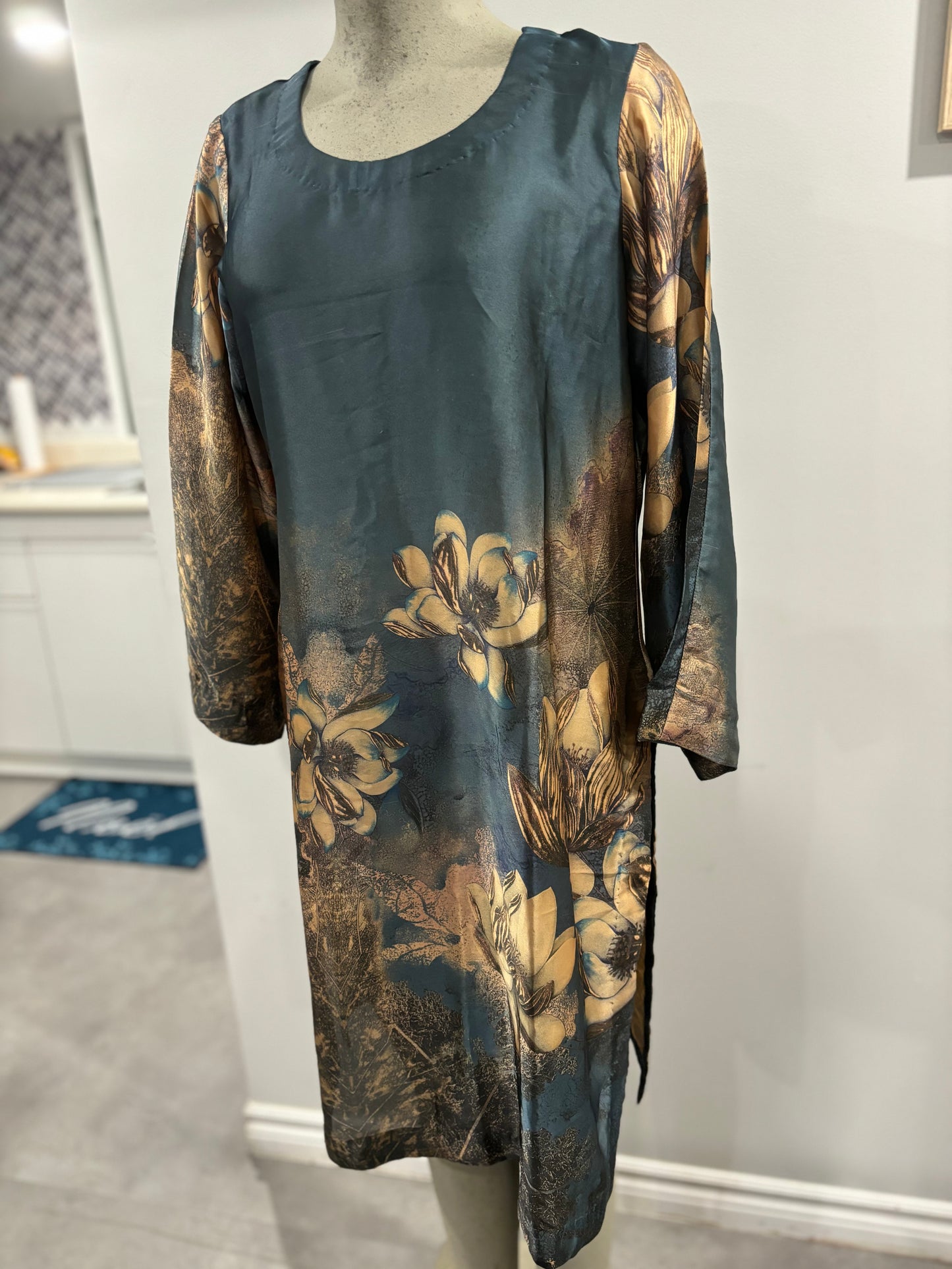 Silky Art Tunic